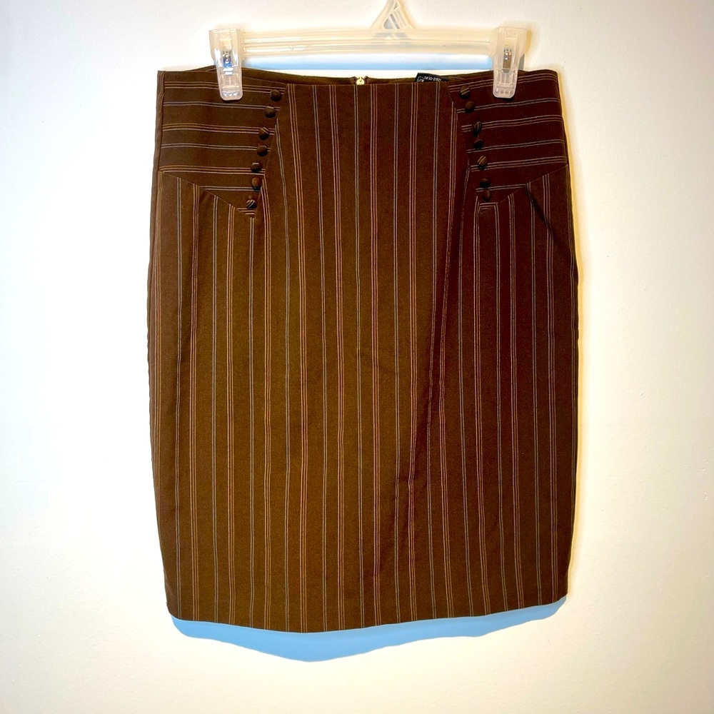 BCX Womens striped skirt. Color Brown. Size 11 VGC